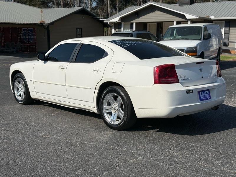 Dodge Charger SE 2006