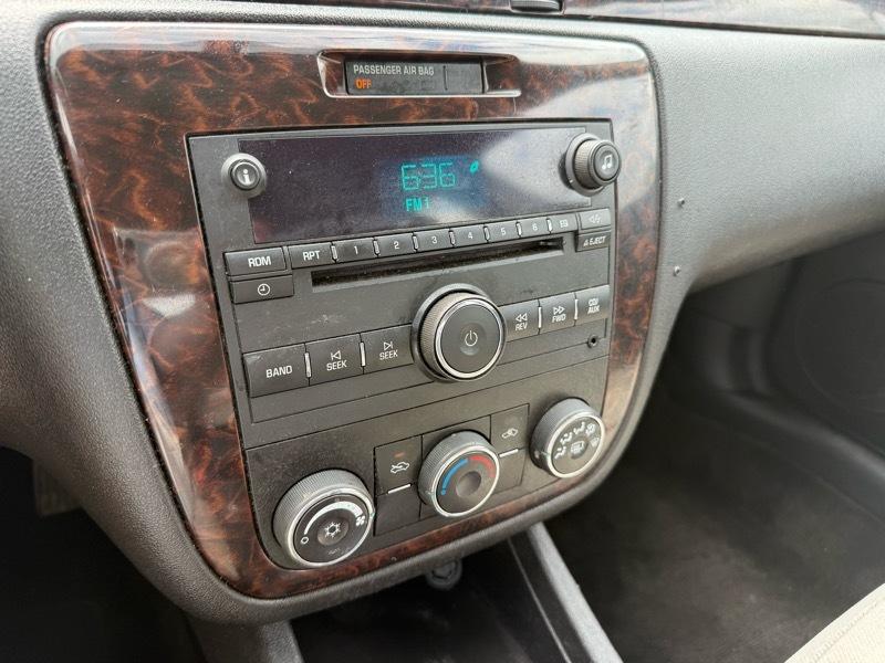 Chevrolet Impala LS 2012