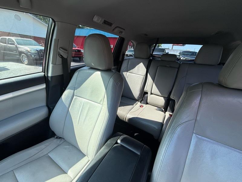 Toyota Highlander LE 2015