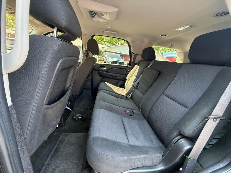 Chevrolet Tahoe  2011