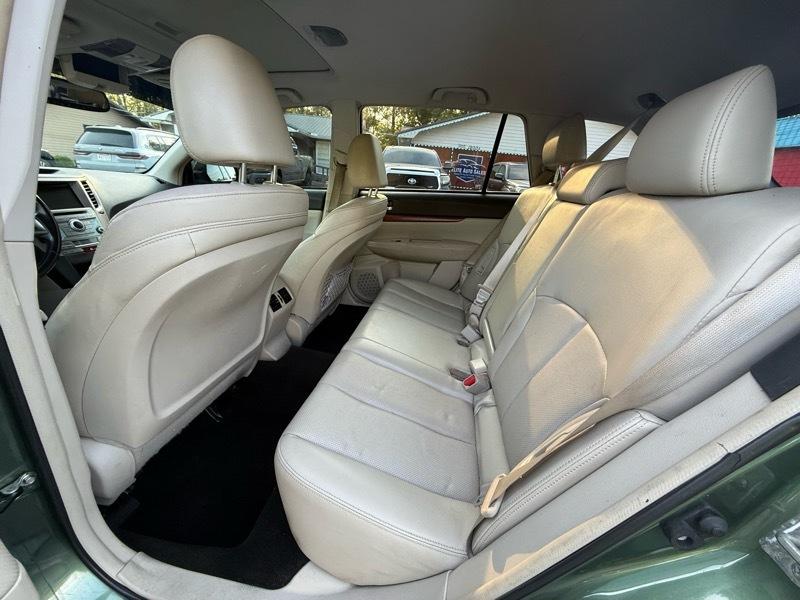 Subaru Outback  2013