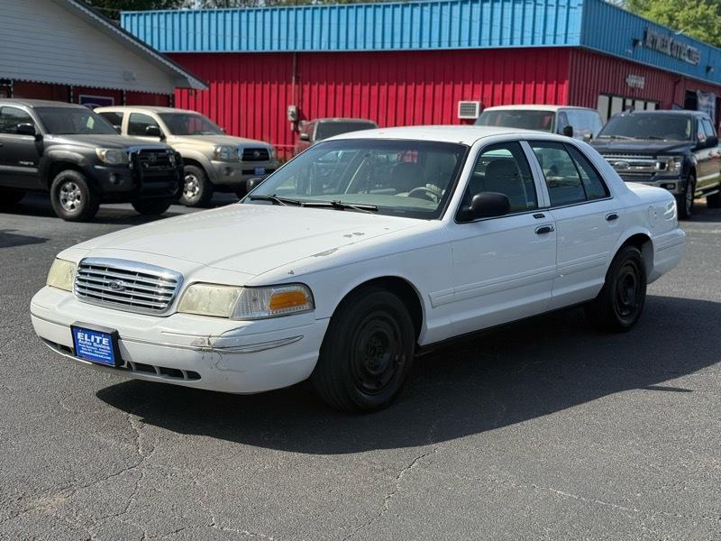 Ford Crown Victoria  2004