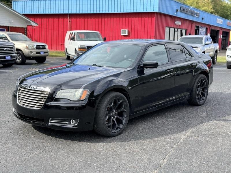 Chrysler 300 photo 3