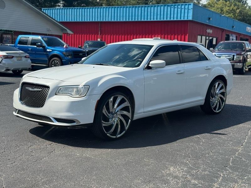 Chrysler 300  2015