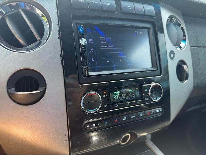 Ford Expedition Limited 2011