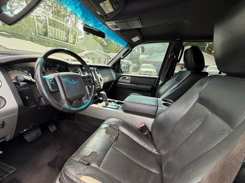 Ford Expedition  2011