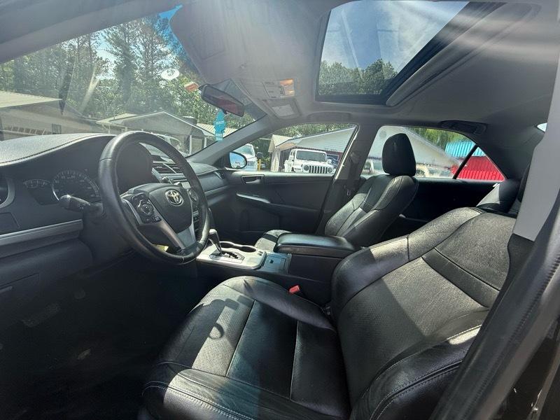 Toyota Camry  2012