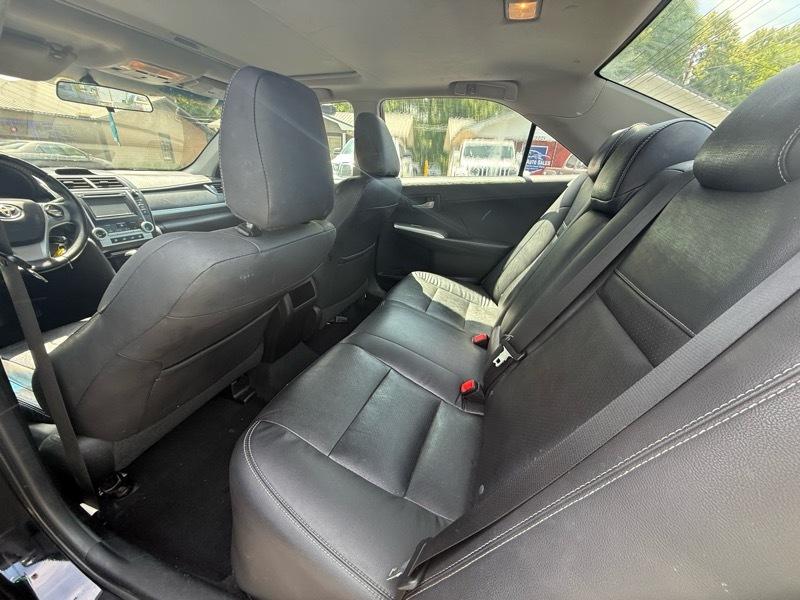 Toyota Camry  2012