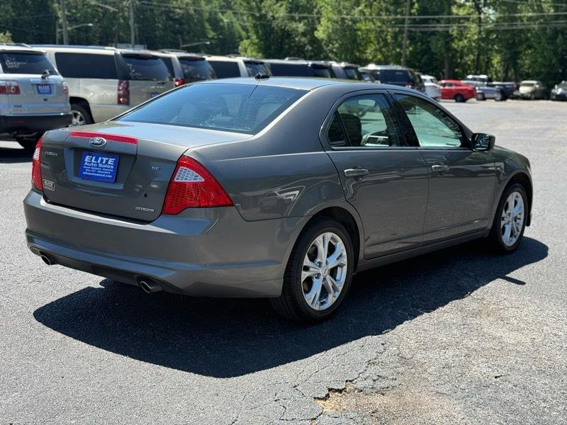 Ford Fusion  2012