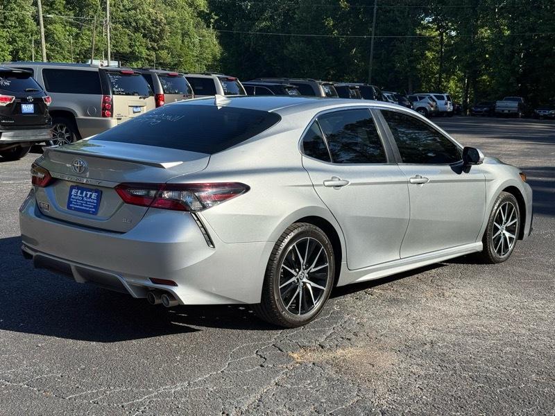 Toyota Camry  2023