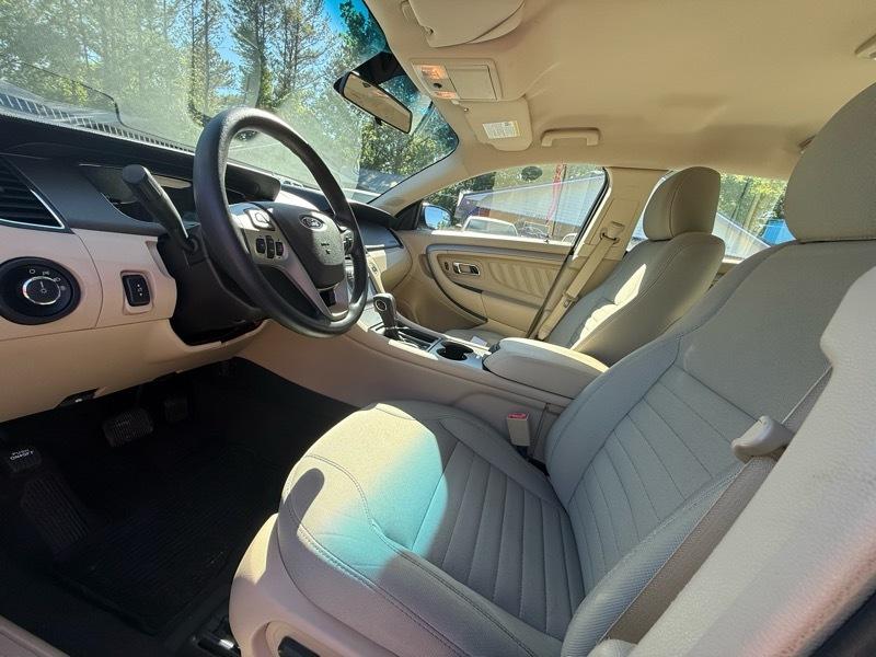 Ford Taurus  2019