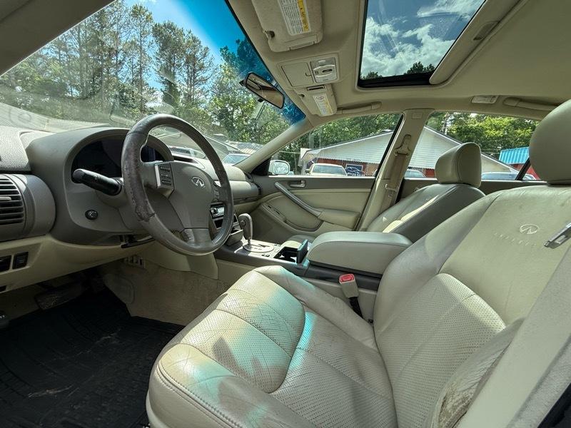 Infiniti G35  2004
