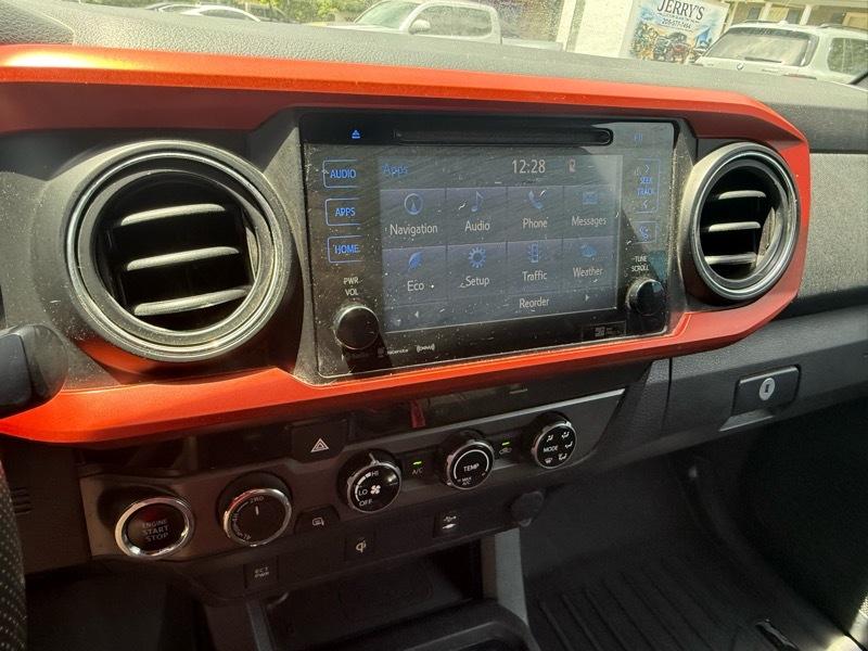 Toyota Tacoma  2016