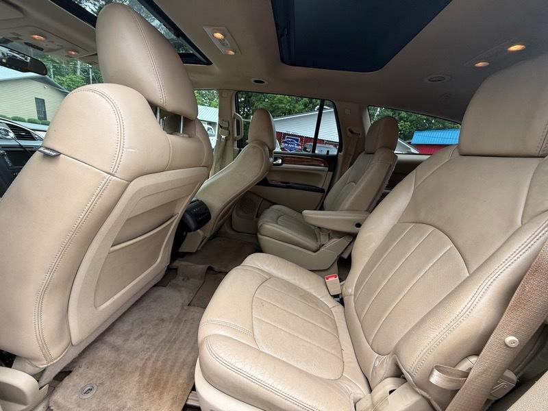 Buick Enclave  2011