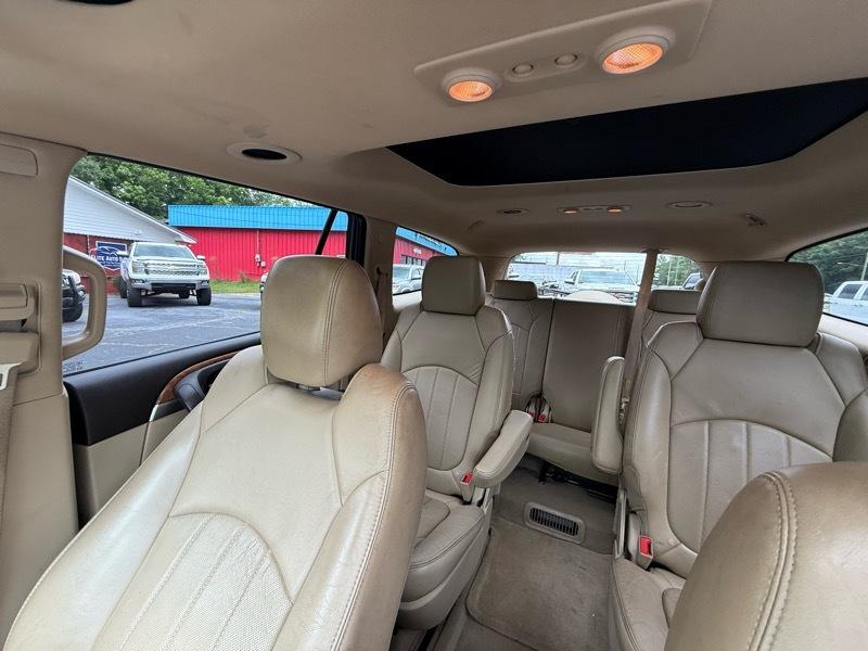 Buick Enclave  2011