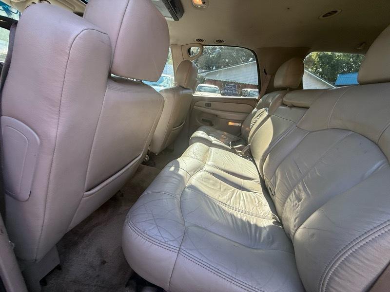 Chevrolet Tahoe  2002