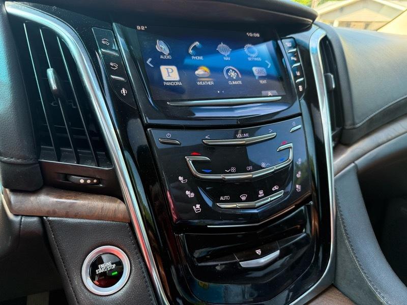 Cadillac Escalade  2015