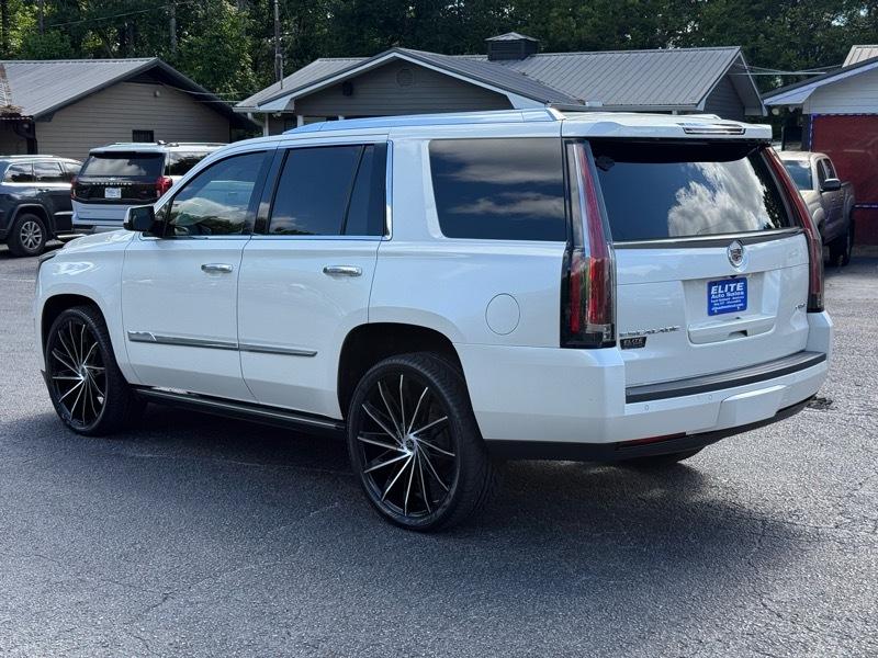 Cadillac Escalade  2015