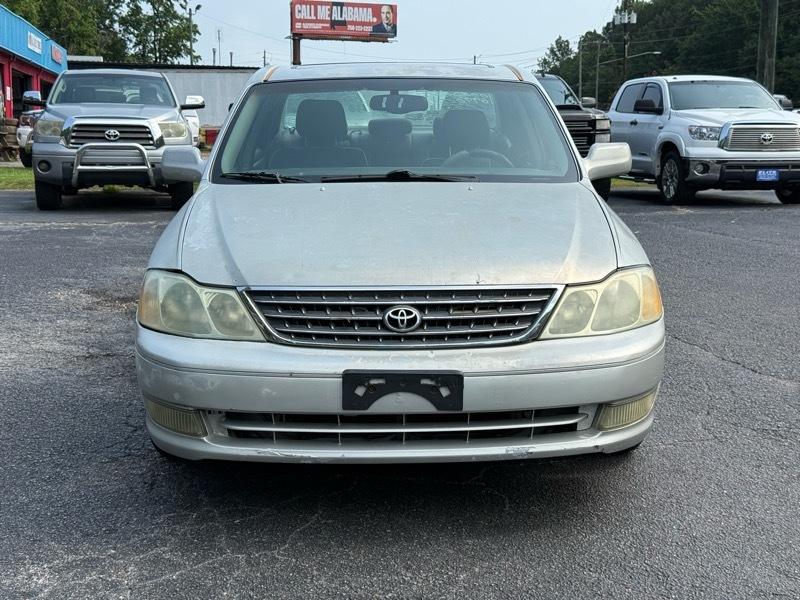 Toyota Avalon XL 2004