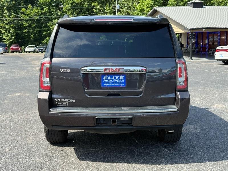GMC Yukon Denali  2016