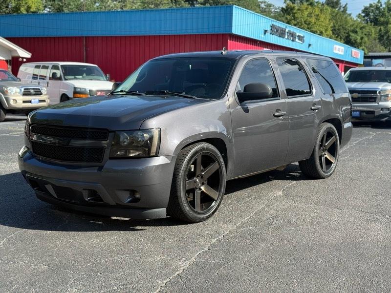 Chevrolet Tahoe  2011