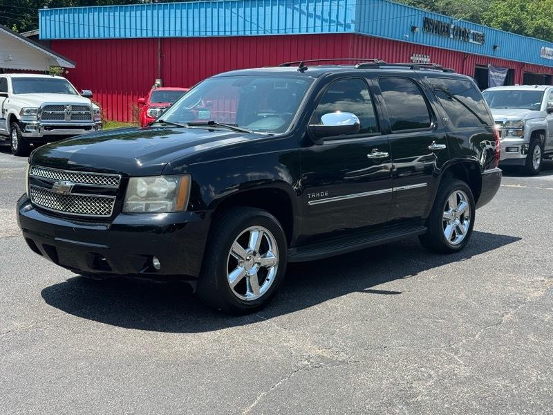 Chevrolet Tahoe  2011