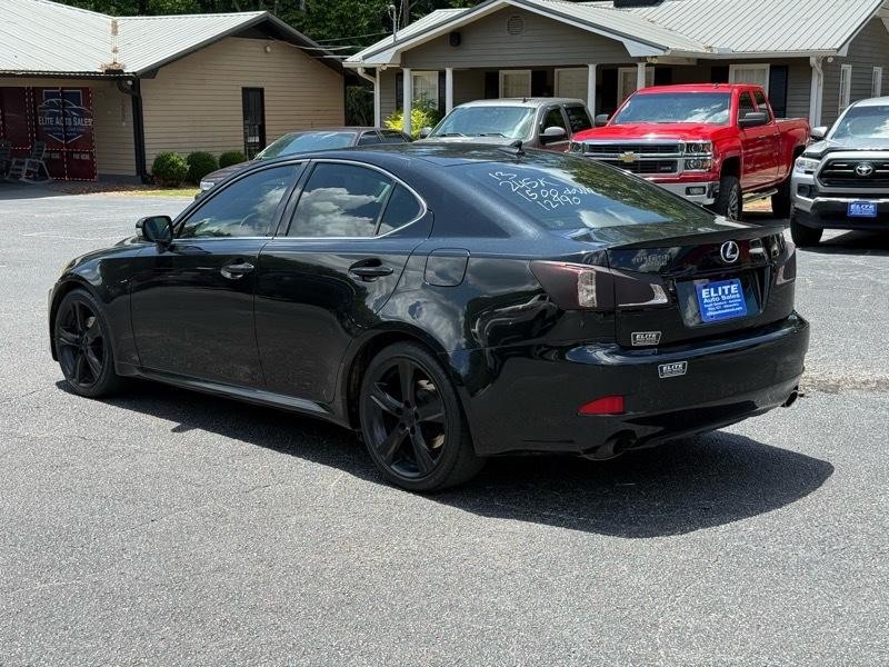 Lexus IS  2013