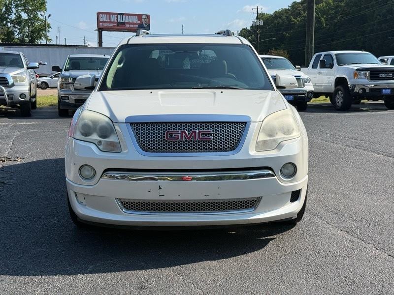 GMC Acadia  2011