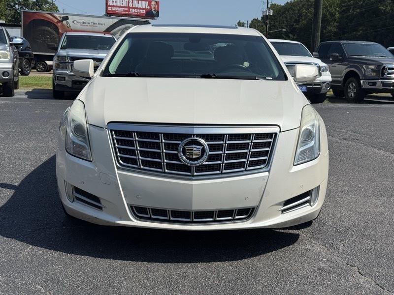Cadillac XTS  2013