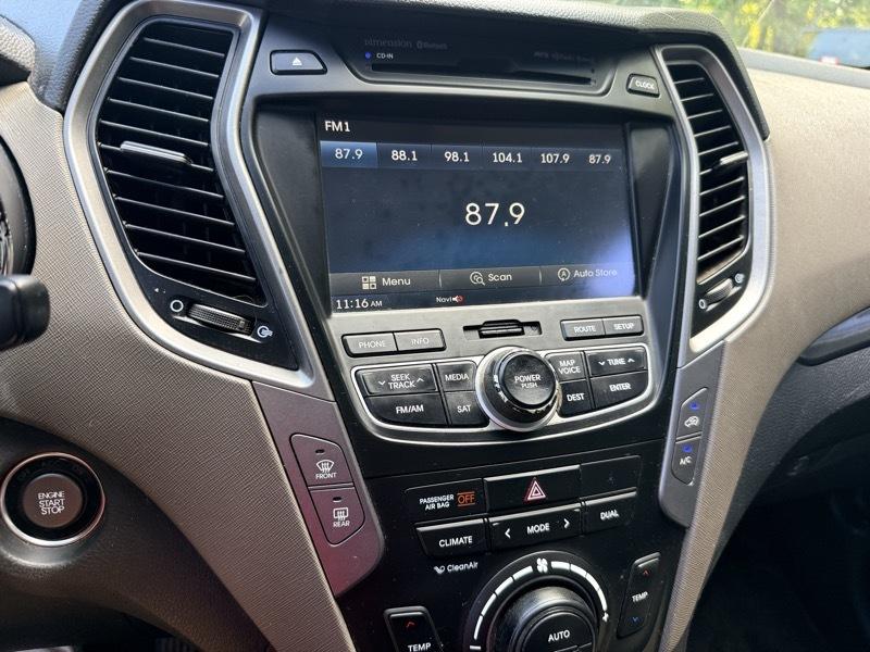 Hyundai Santa Fe  2013