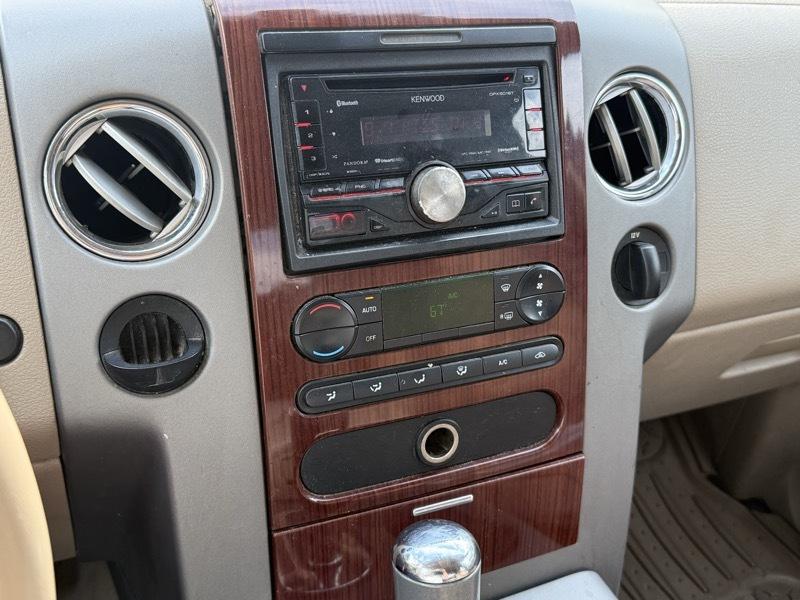Ford F-150  2006