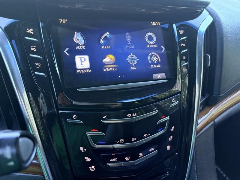 Cadillac Escalade  2015