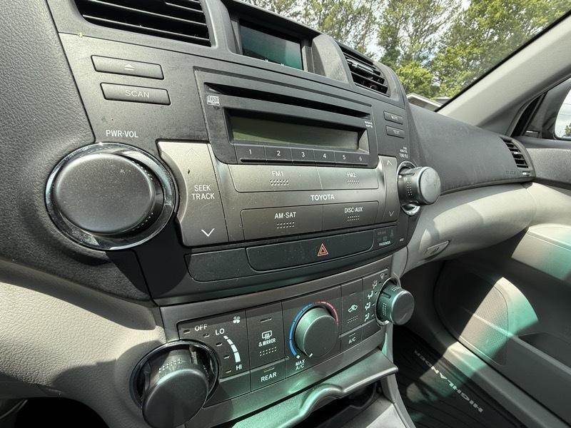 Toyota Highlander  2012