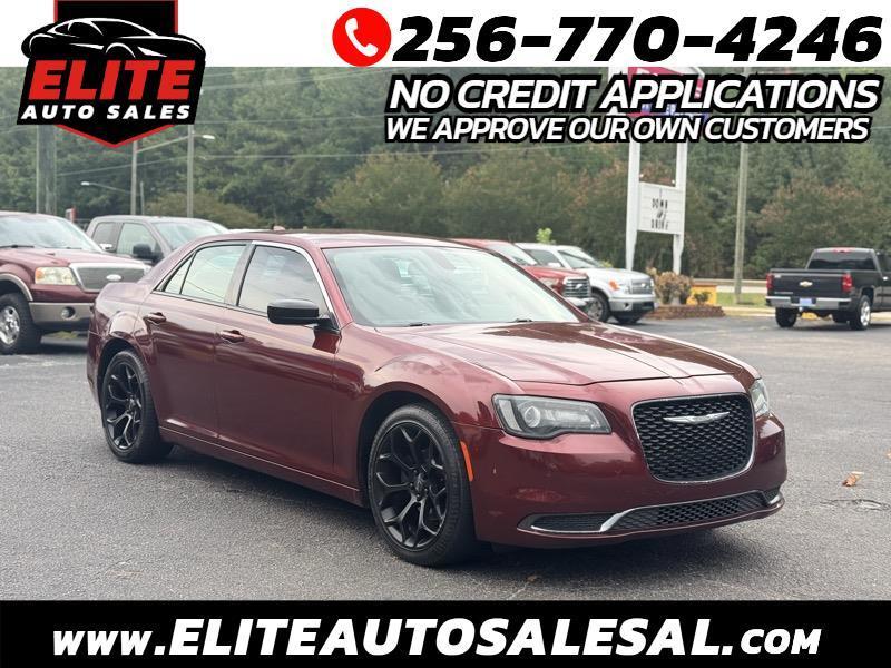 Chrysler 300  2019