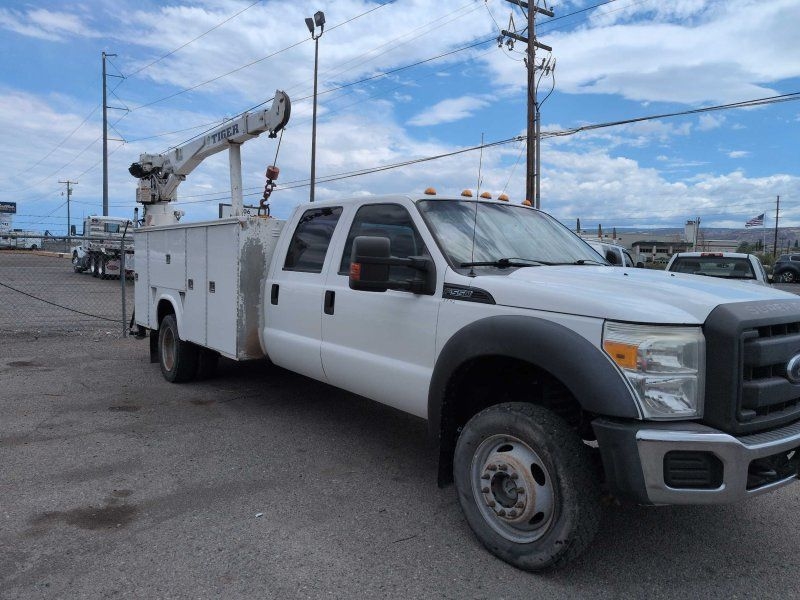2013 Ford F-550 Crew Cab DRW 4WD