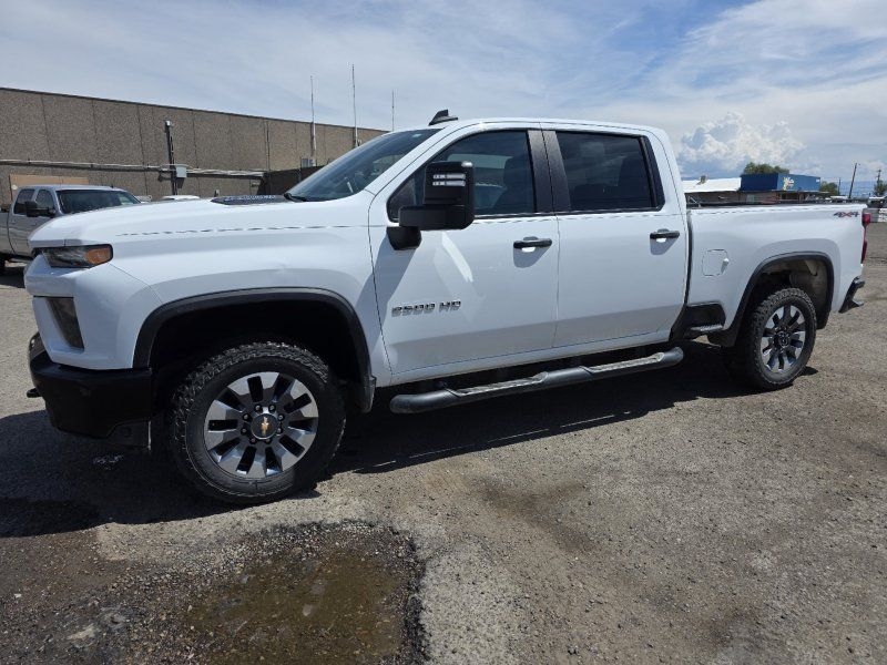 2023 Chevrolet Silverado 2500HD Custom Crew Cab Long Box 4WD