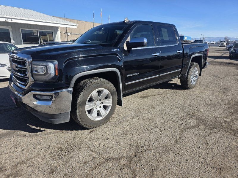 2018 GMC Sierra 1500 SLT Crew Cab Long Box 4WD