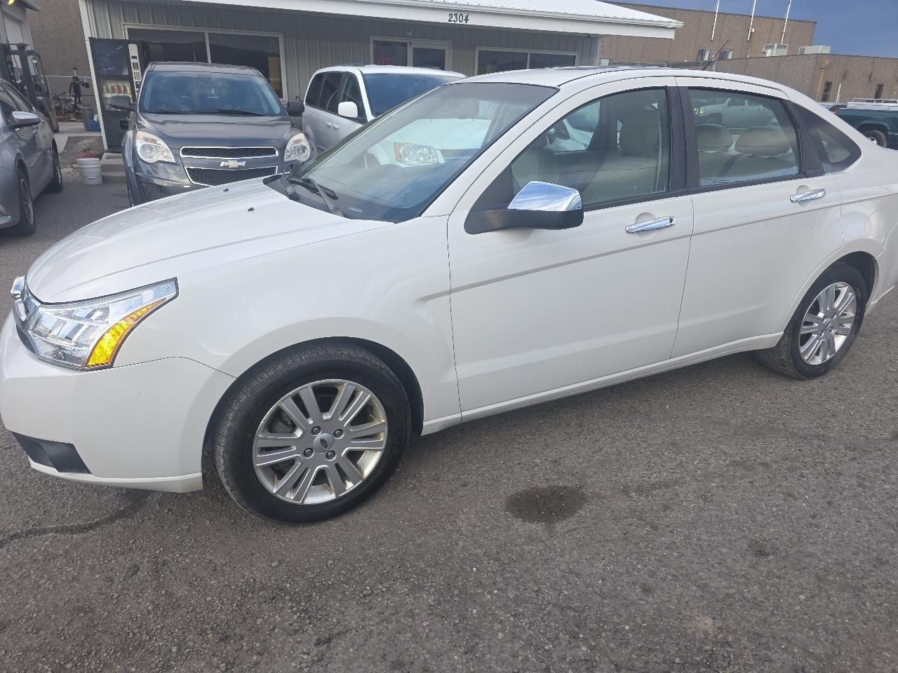 2011 Ford Focus SEL Sedan