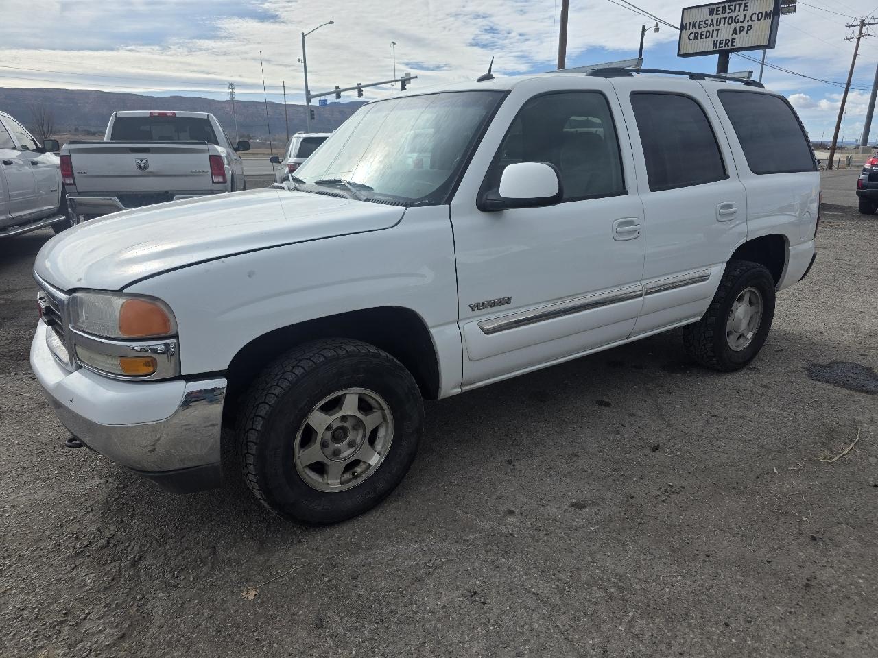 2005 GMC Yukon 4WD