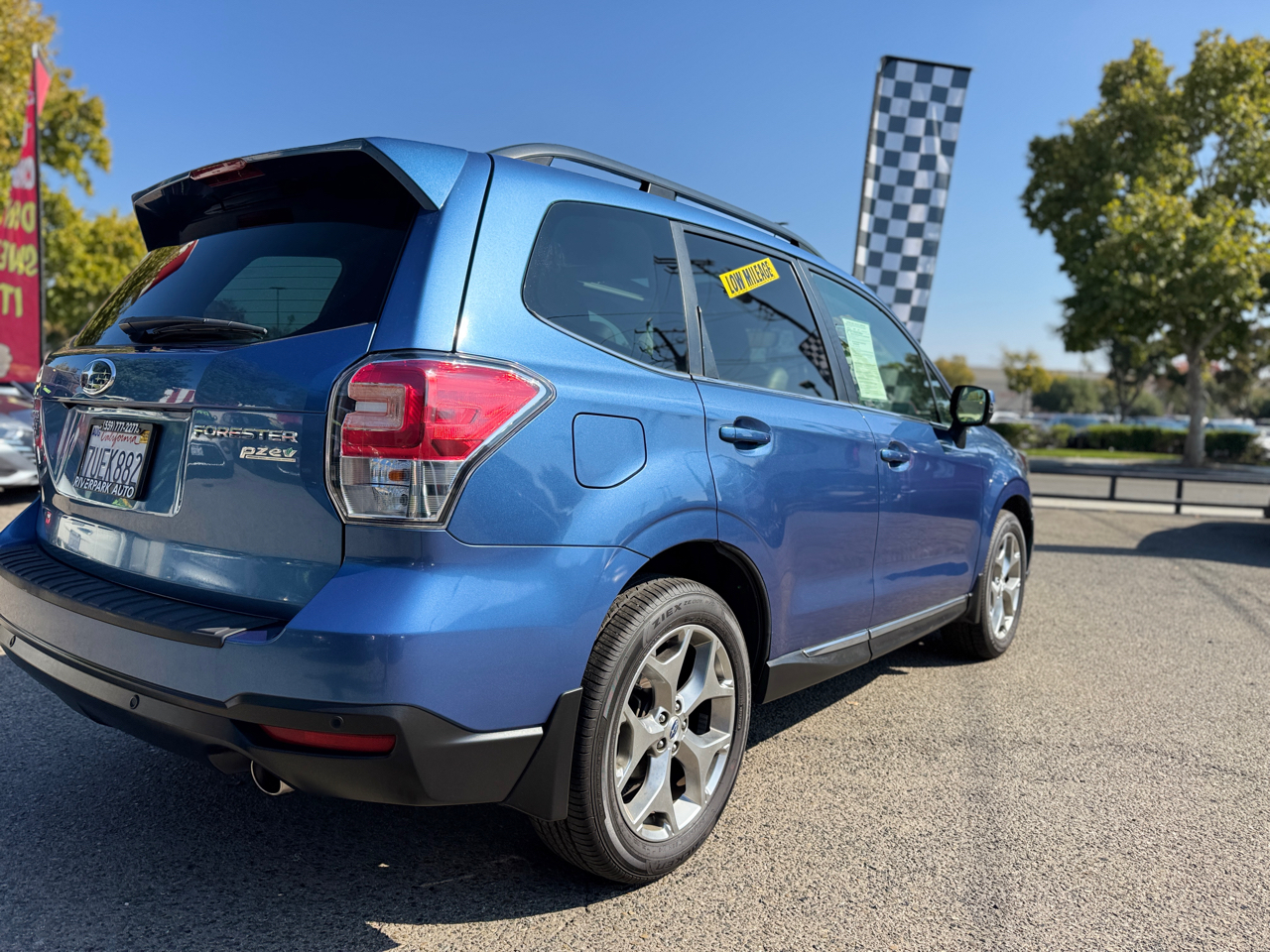 Subaru Forester 2.5i Touring 2017 Subaru Forester 2.5i Touring 2017