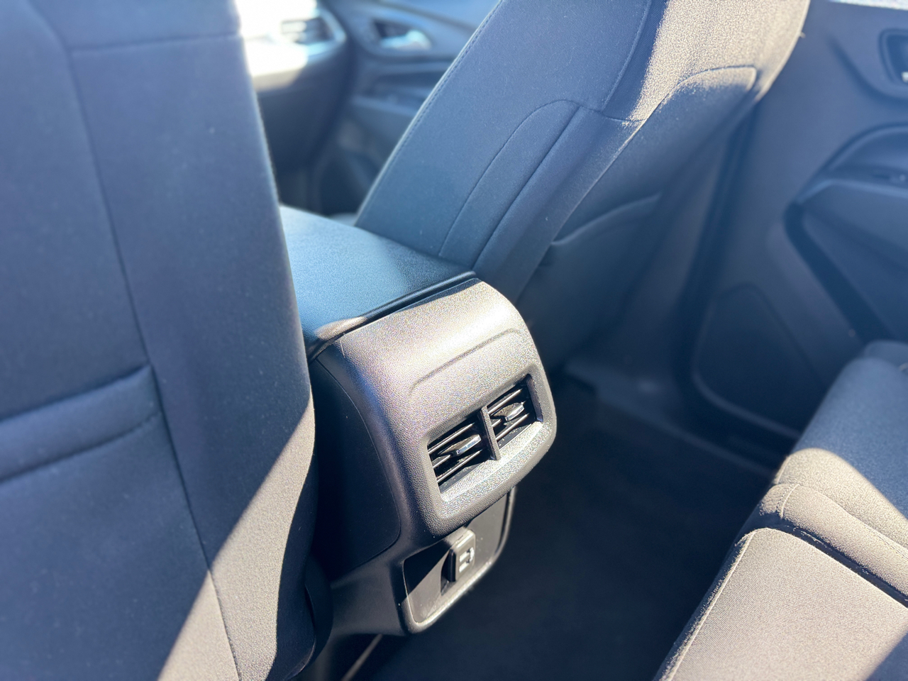 Chevrolet Equinox LT 2WD 2020 Chevrolet Equinox LT 2WD 2020