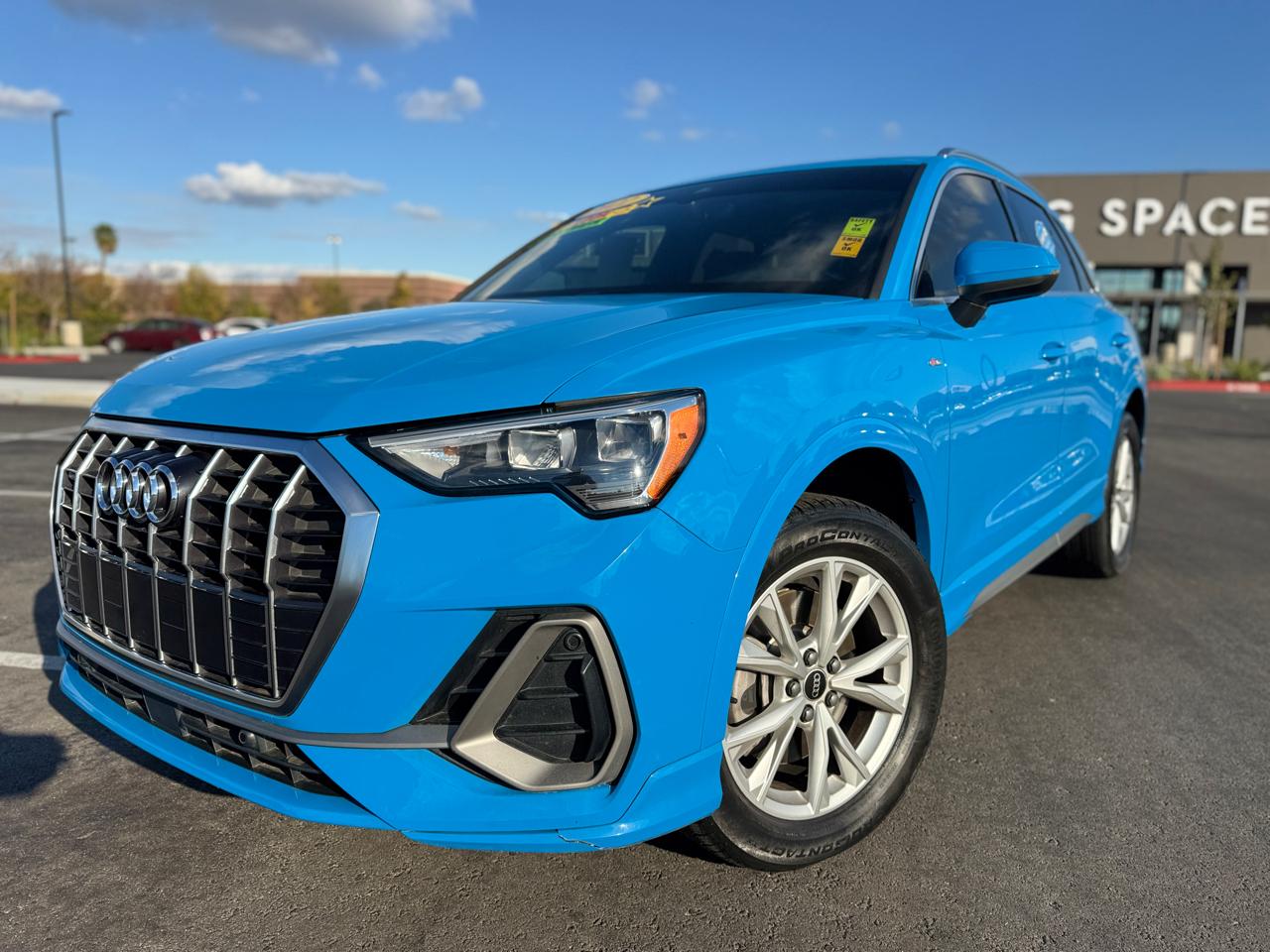 2022 Audi Q3 S line Premium quattro