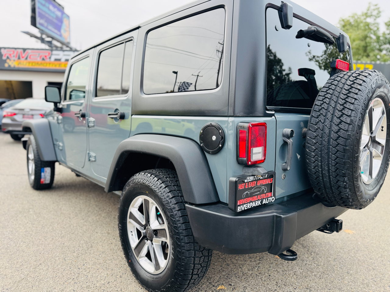 Jeep Wrangler Unlimited Sport 4WD 2015