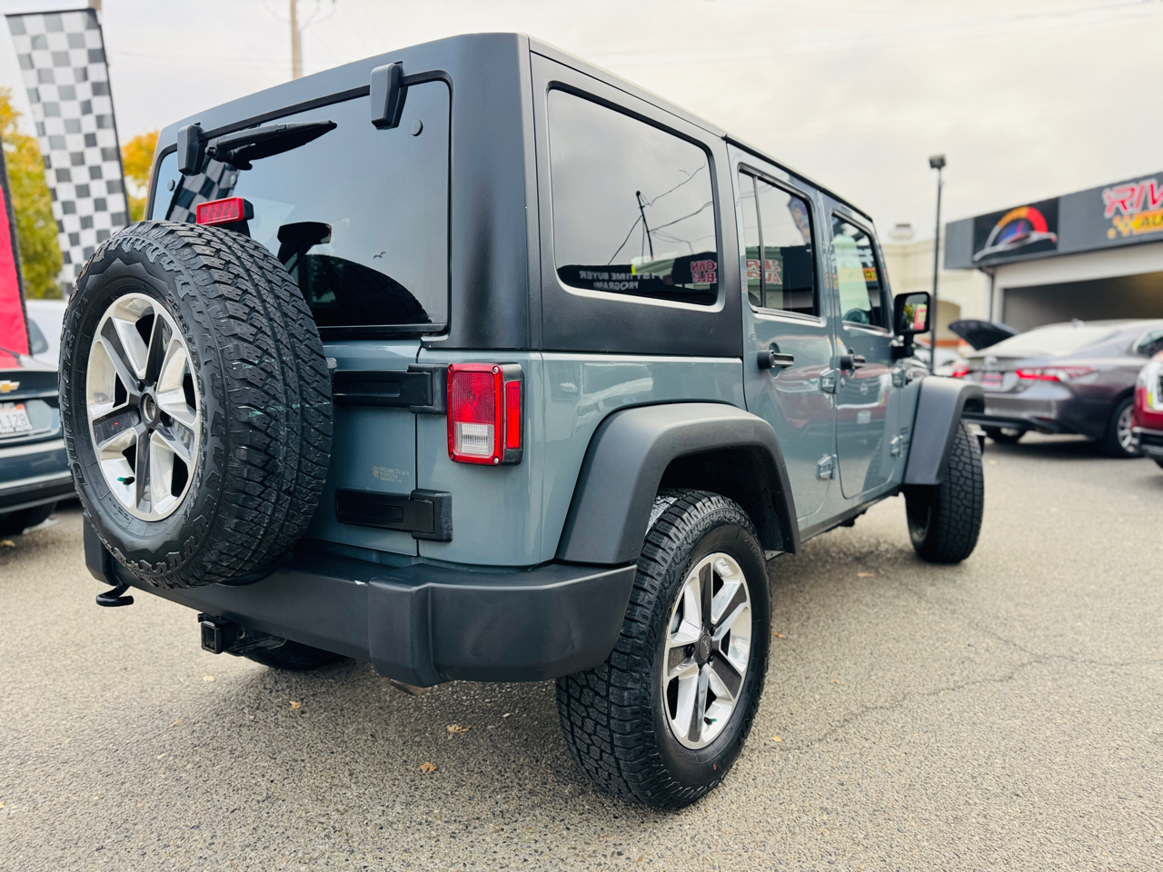 Jeep Wrangler Unlimited Sport 4WD 2015