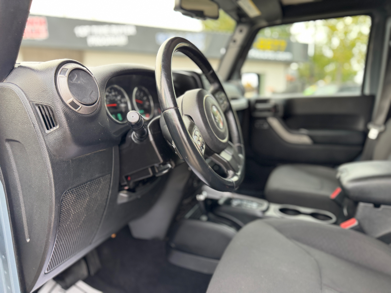 Jeep Wrangler Unlimited Sport 4WD 2015