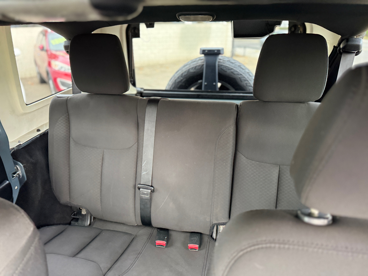 Jeep Wrangler Unlimited Sport 4WD 2015