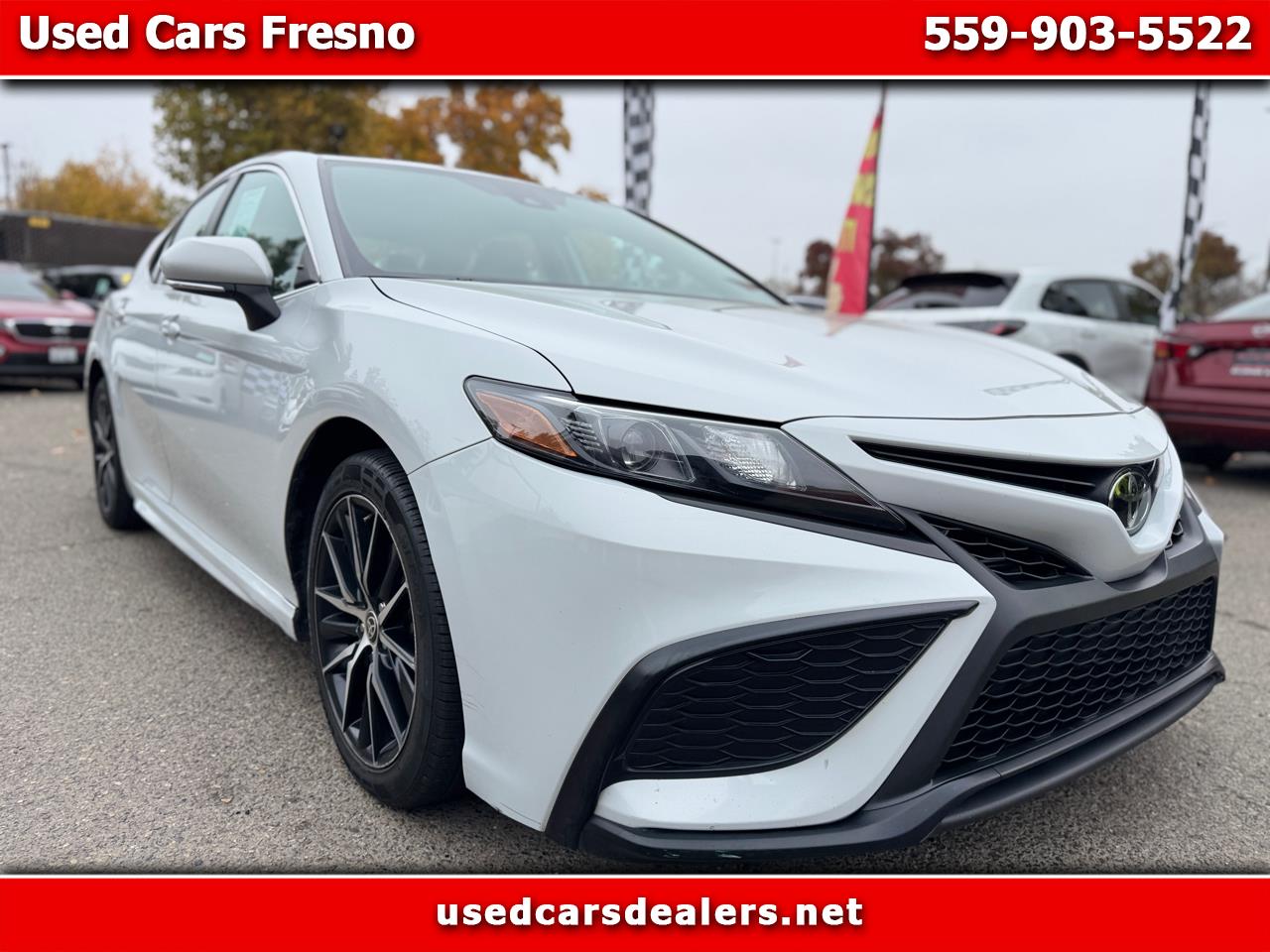 2020 Toyota Camry SE