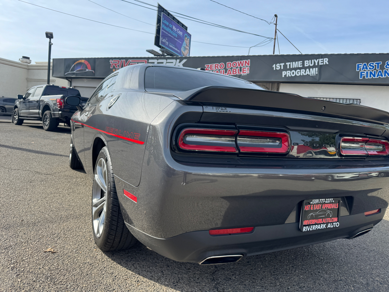 Dodge Challenger SXT 2020