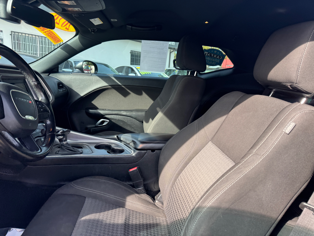 Dodge Challenger SXT 2020