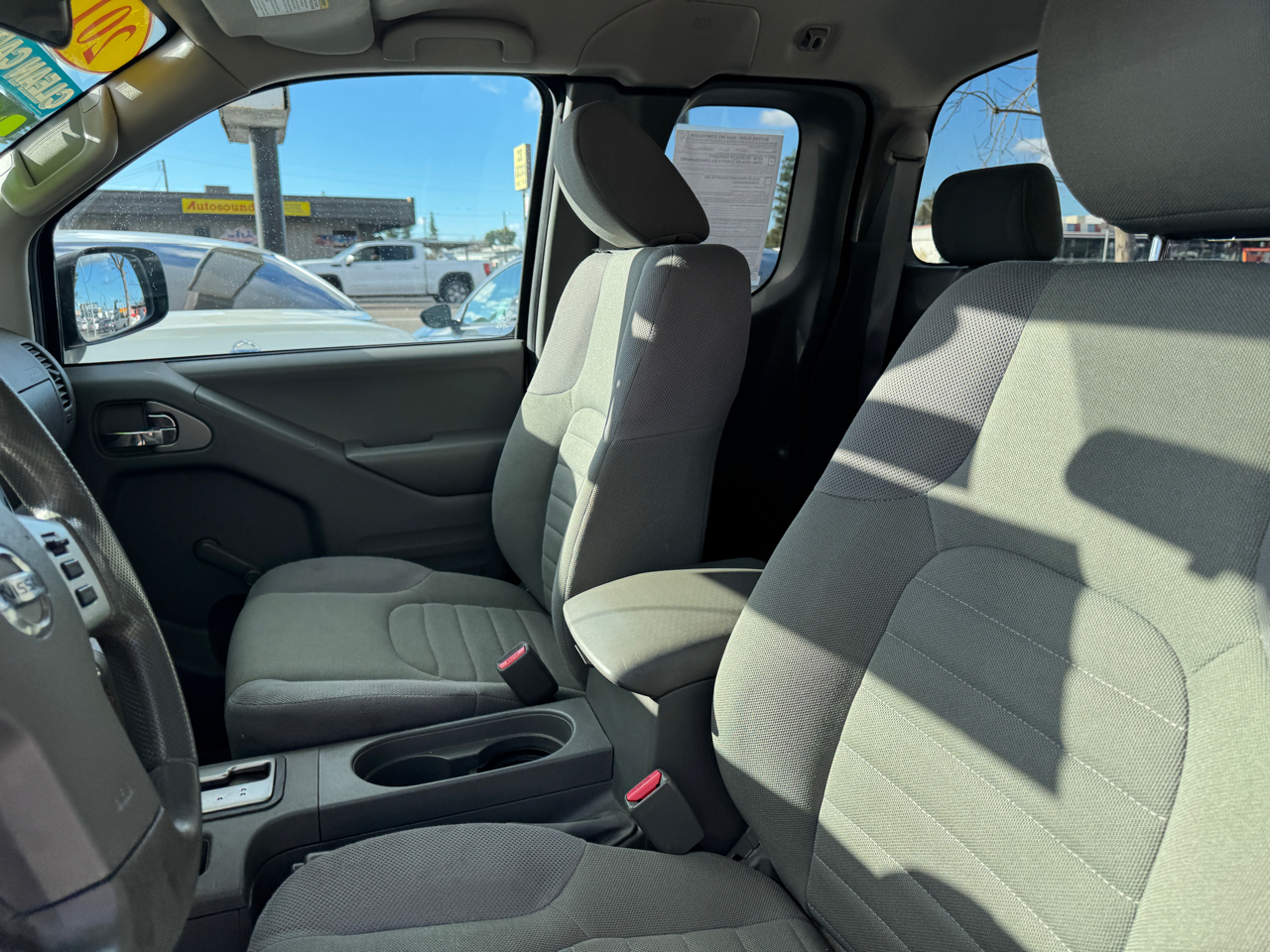 Nissan Frontier S King Cab I4 5MT 2WD 2019